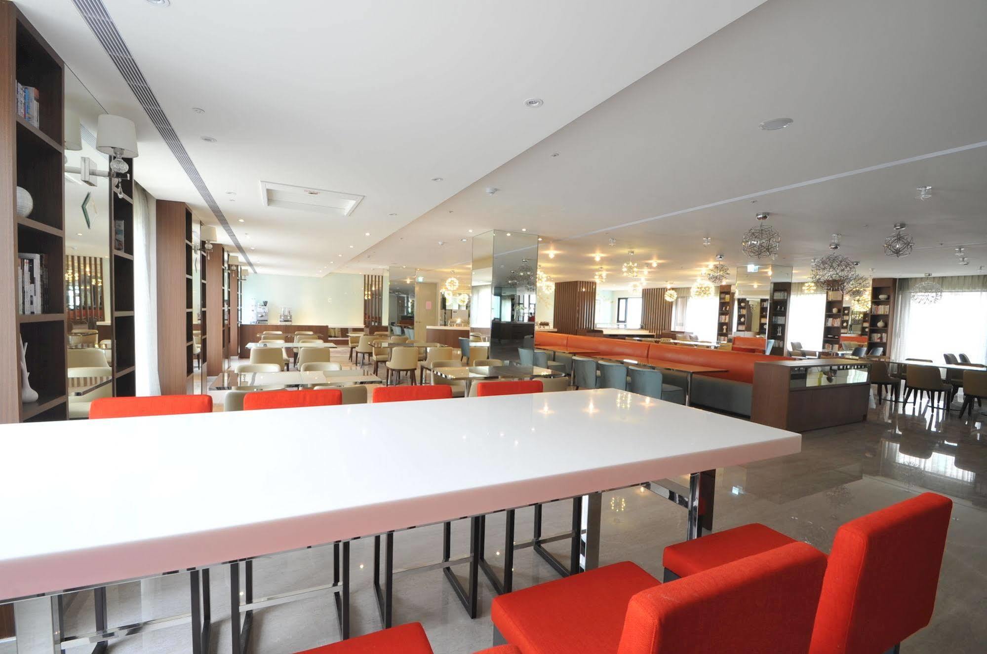 Kaohsiung International Plaza Hotel Ngoại thất bức ảnh