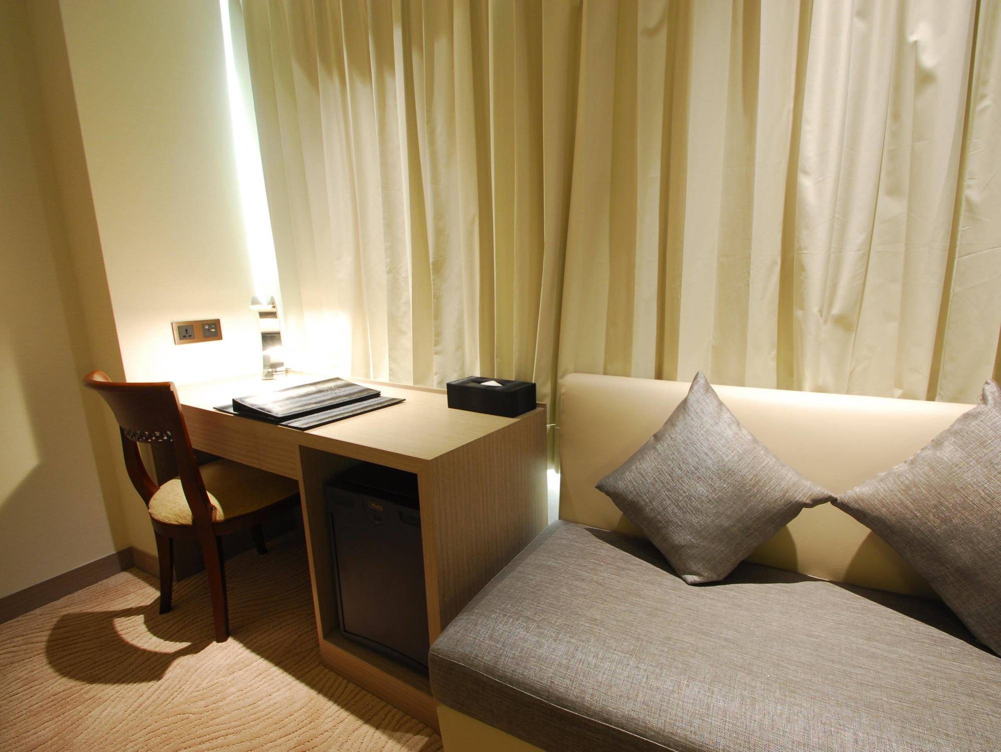 Kaohsiung International Plaza Hotel Ngoại thất bức ảnh
