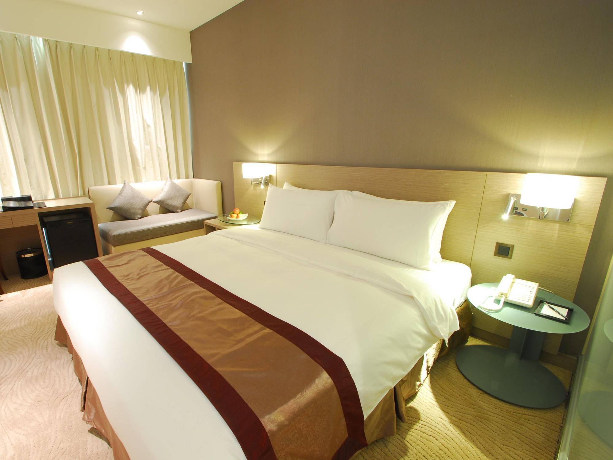Kaohsiung International Plaza Hotel Ngoại thất bức ảnh