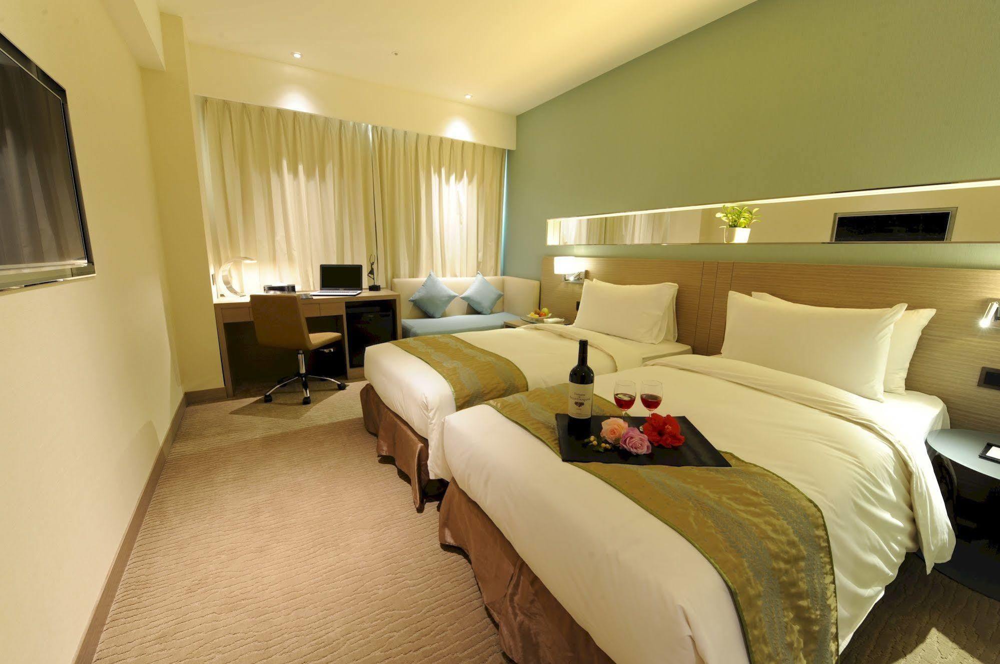 Kaohsiung International Plaza Hotel Ngoại thất bức ảnh