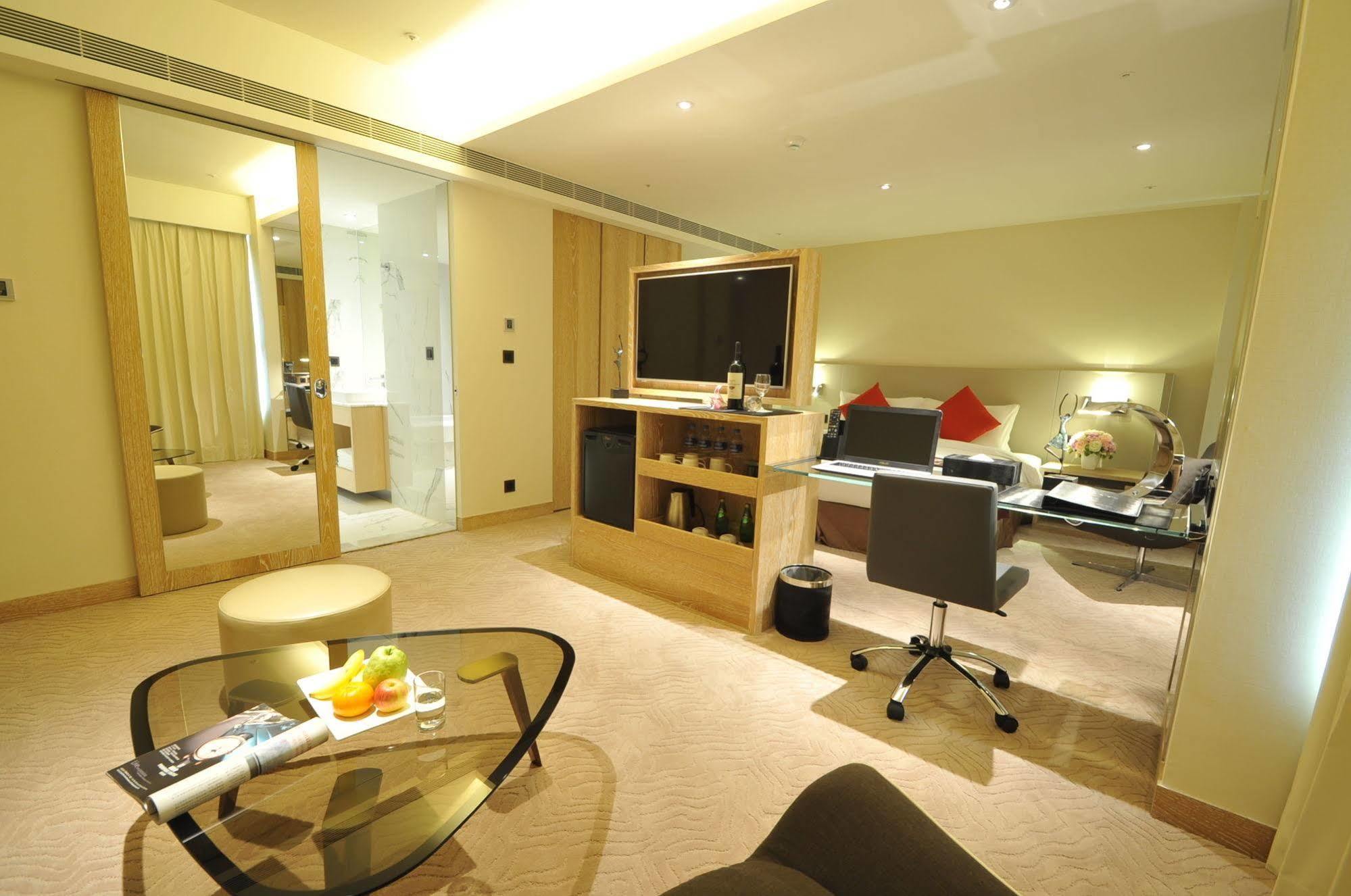 Kaohsiung International Plaza Hotel Ngoại thất bức ảnh