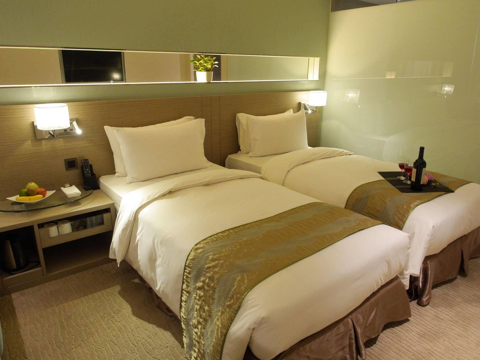 Kaohsiung International Plaza Hotel Ngoại thất bức ảnh