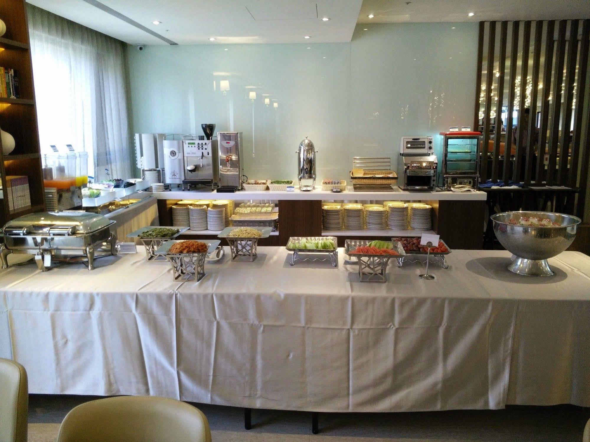 Kaohsiung International Plaza Hotel Ngoại thất bức ảnh